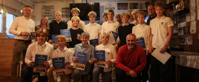 Srebrni Młodzicy MMKS Podhale uhonorowani – spotkanie o przyszłości mlodzieżowego hokeja w Nowym Targu