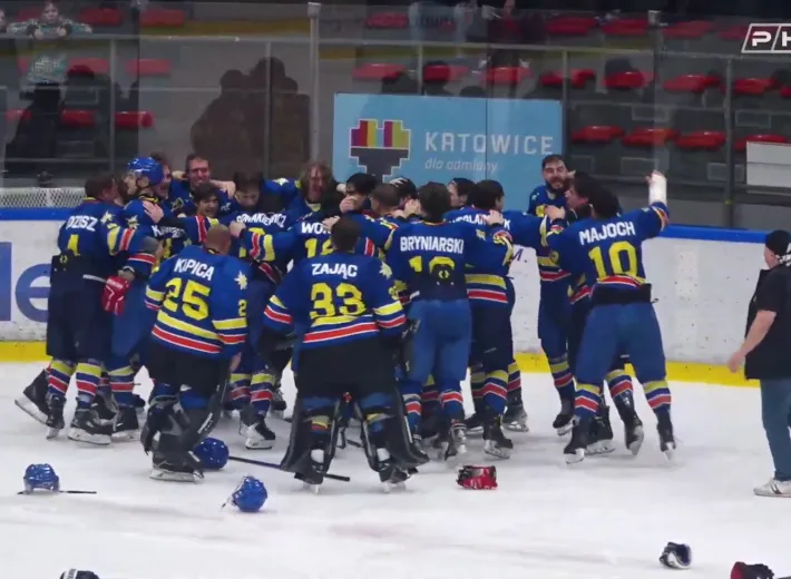 Szarotki mistrzem 1 ligi